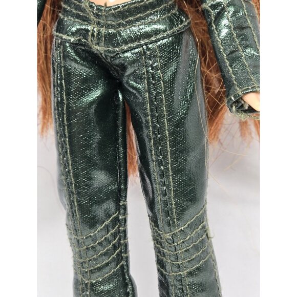 Bratz dynamite Meygan Doll With Outfit And Shoes- Not Complete - Picture 4 of 16